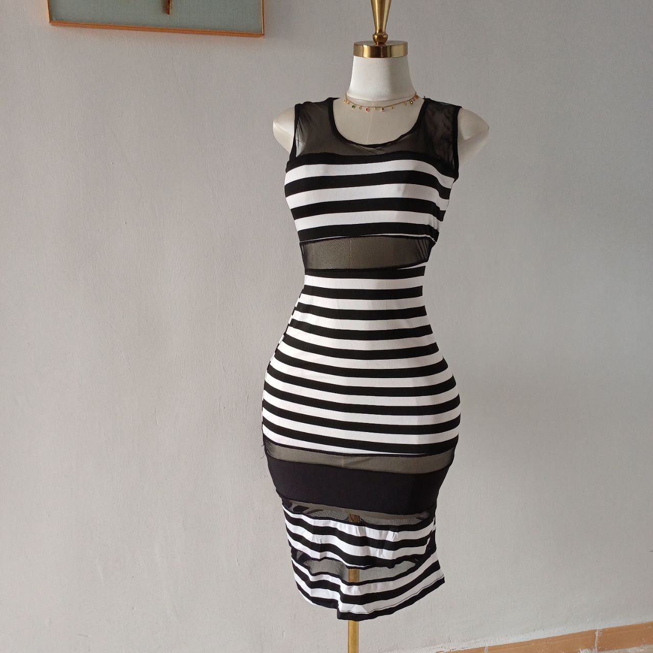 ROBE ARRIURE